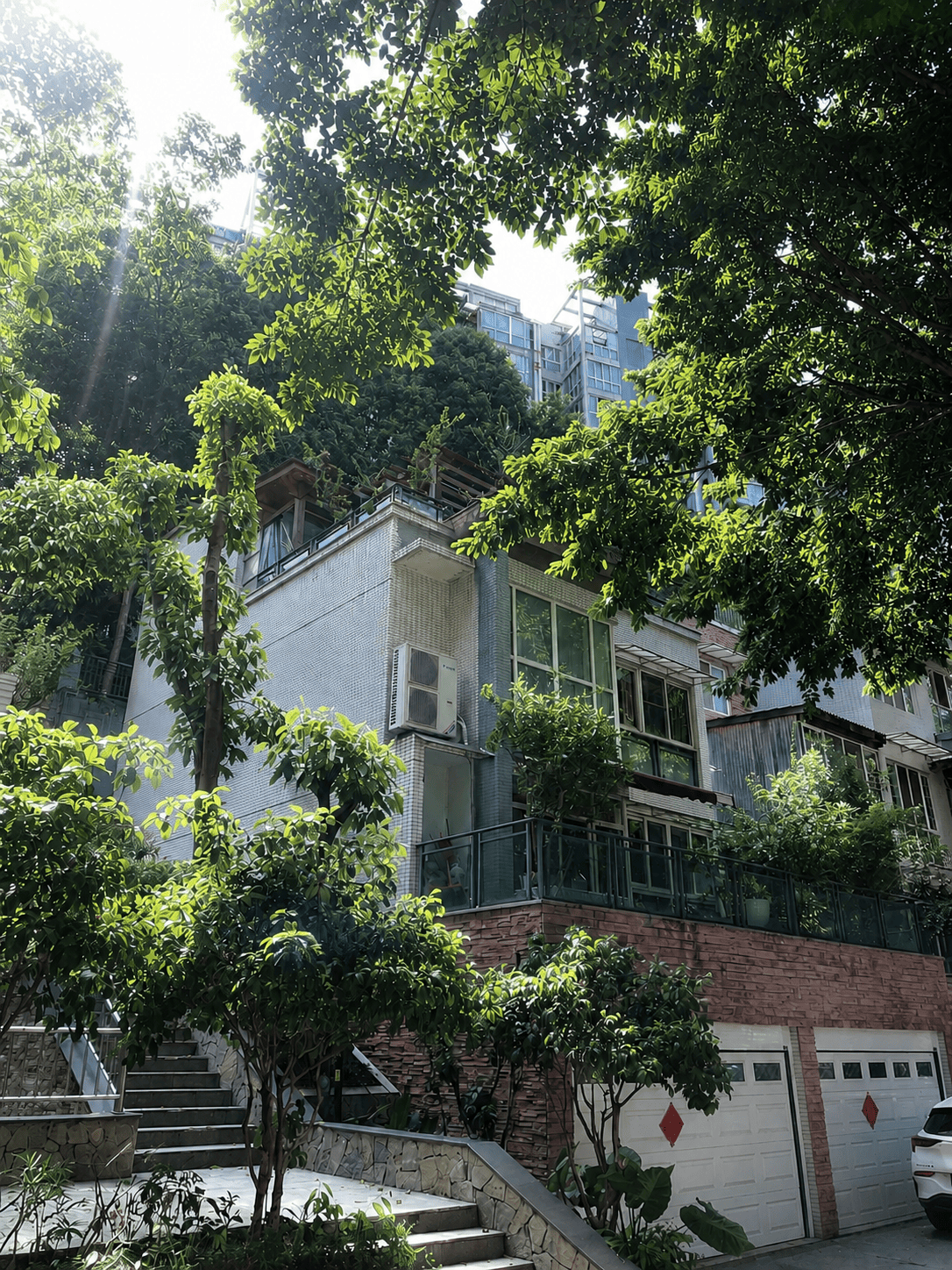 七台河岛居岁月从容升级：小小岛老别墅加装蒂升悦行款电梯